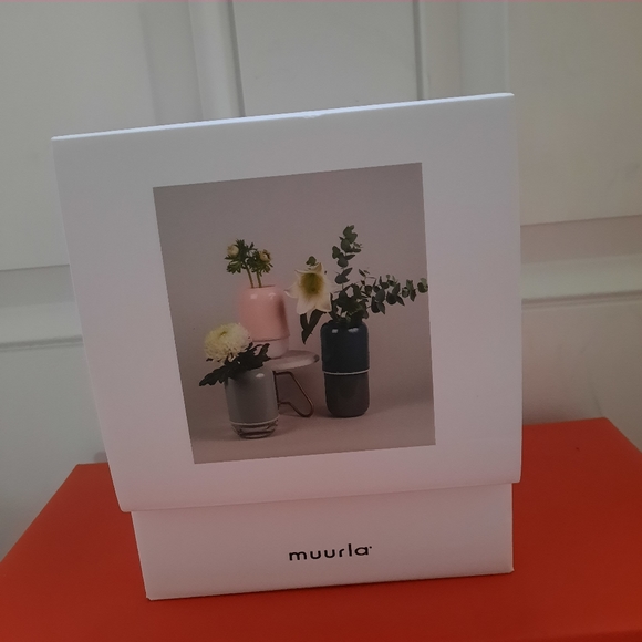 New Urban Outfitters Muurla Capsule Vase - Picture 5 of 9